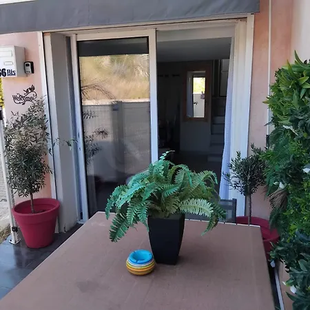 Apartment Type 2 Avec Terrasse Et Parking *
